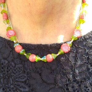 🌼 16" Deep Pink Czech glass 12mm Sunflower & 10 mm Pink Stone bead necklace 😲